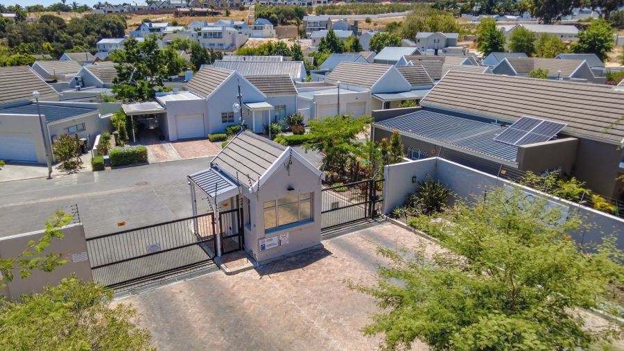 0 Bedroom Property for Sale in Berg En Dal Western Cape
